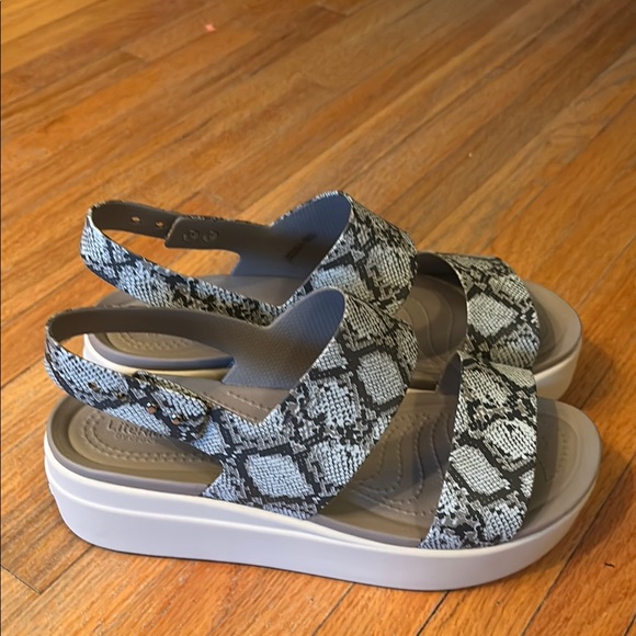 Crocs Snakeskin Pattern Sandals - Picture 2 of 3
